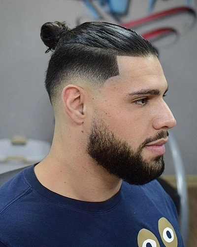 Low Fade Undercut Straight Hair