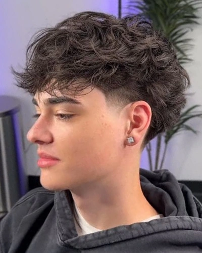 Low Taper Fade Straight Fluffy Hair