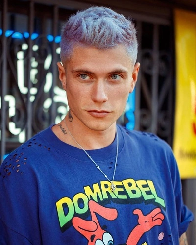 Bold Colors and Highlights for Men
