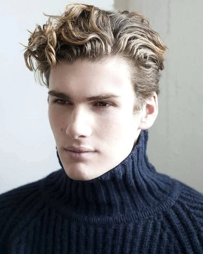 Curly Quiff