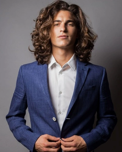 Long and Wavy Curls for Men