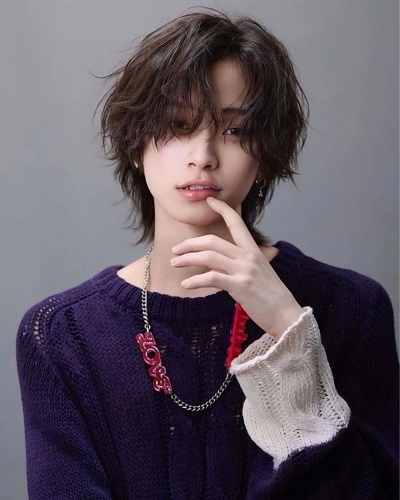 Side Swept Bangs Anime Hairstyle