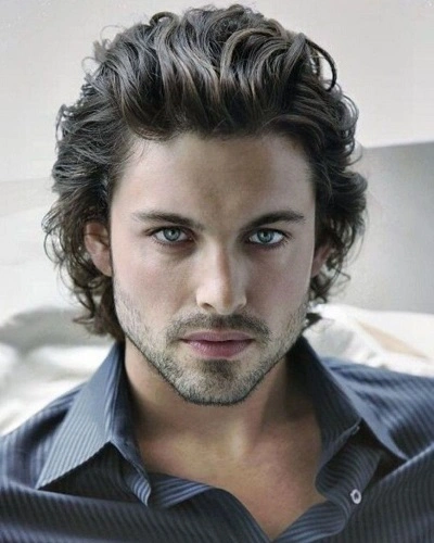 Slicked Back Curls