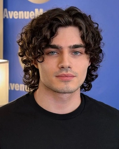 Curly Bro Flow