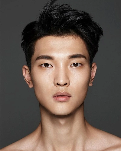 Reduces Acne and Scarring