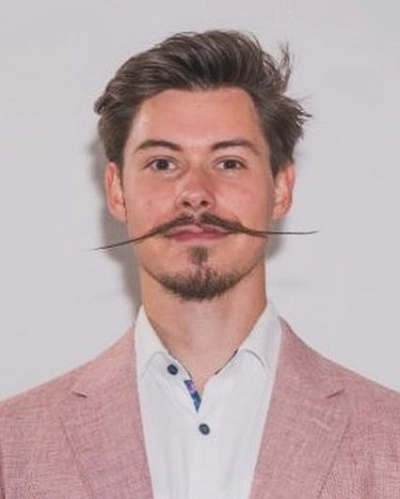 Pointed Chin Van Dyke